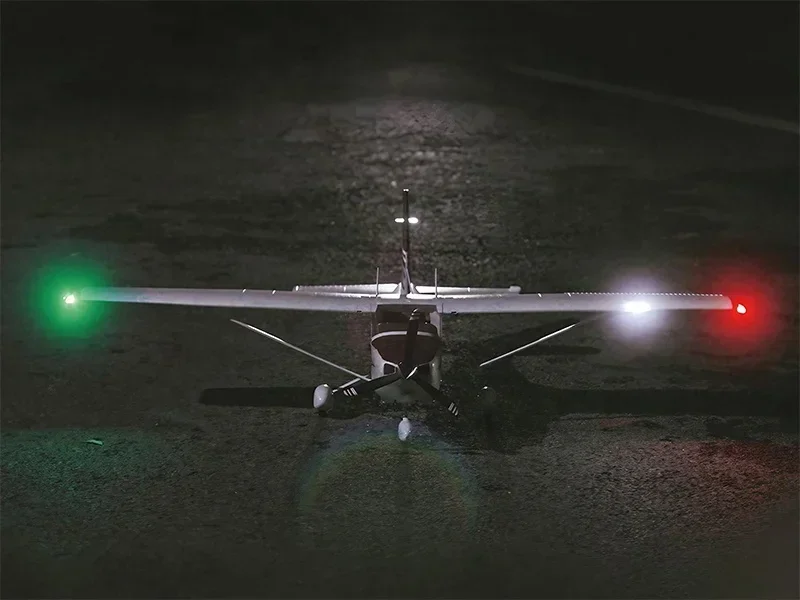 Photography Training - FMS セスナ 182 1500mm RC トレーナー航空機