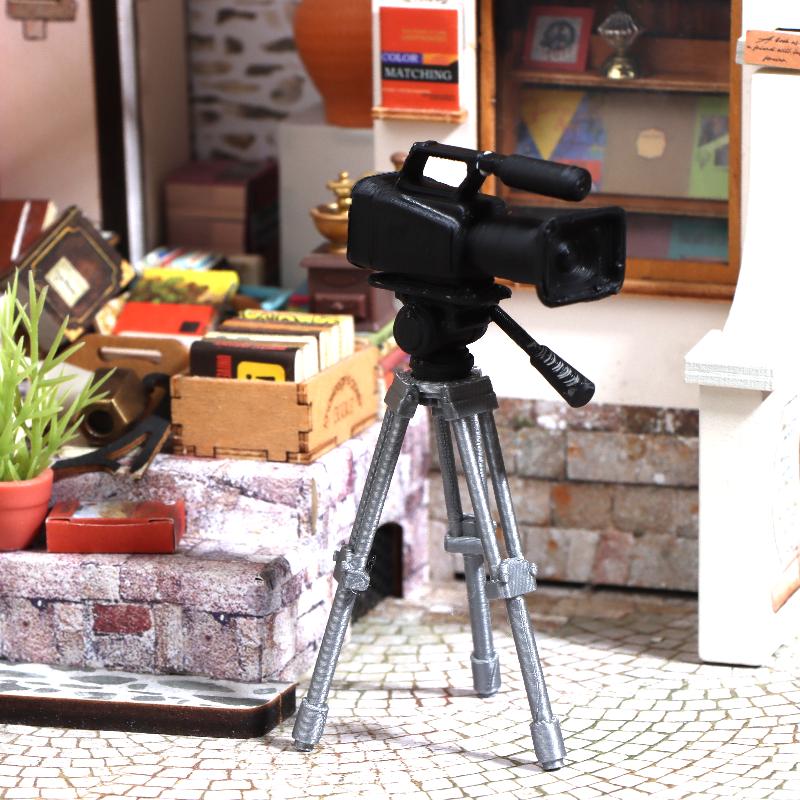 Photography Videography - ミニビデオカメラ三脚モデル 1:12 スケールドールハウス写真撮影シーンレイアウト小道具ドールハウス装飾飾りごっこ遊びおもちゃ
