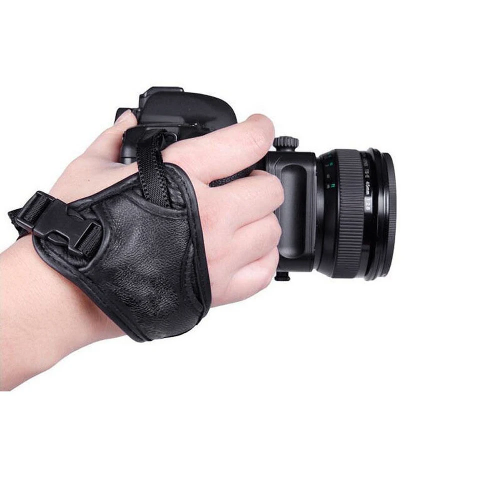 プロフェッショナルなソフトPUレザー製ハンドグリップホルダー - Camera Strap Leather のレビューと価格